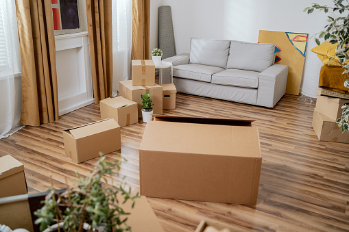 What to Expect When Hiring Residential Movers