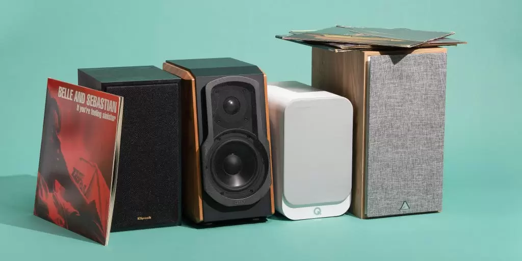 Tower Speakers vs. Bookshelf Speakers: Which is Right for You?