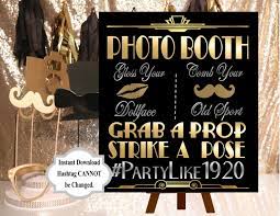 Wedding Photo Booth Props and Signs for a Great Gatsby-themed wedding